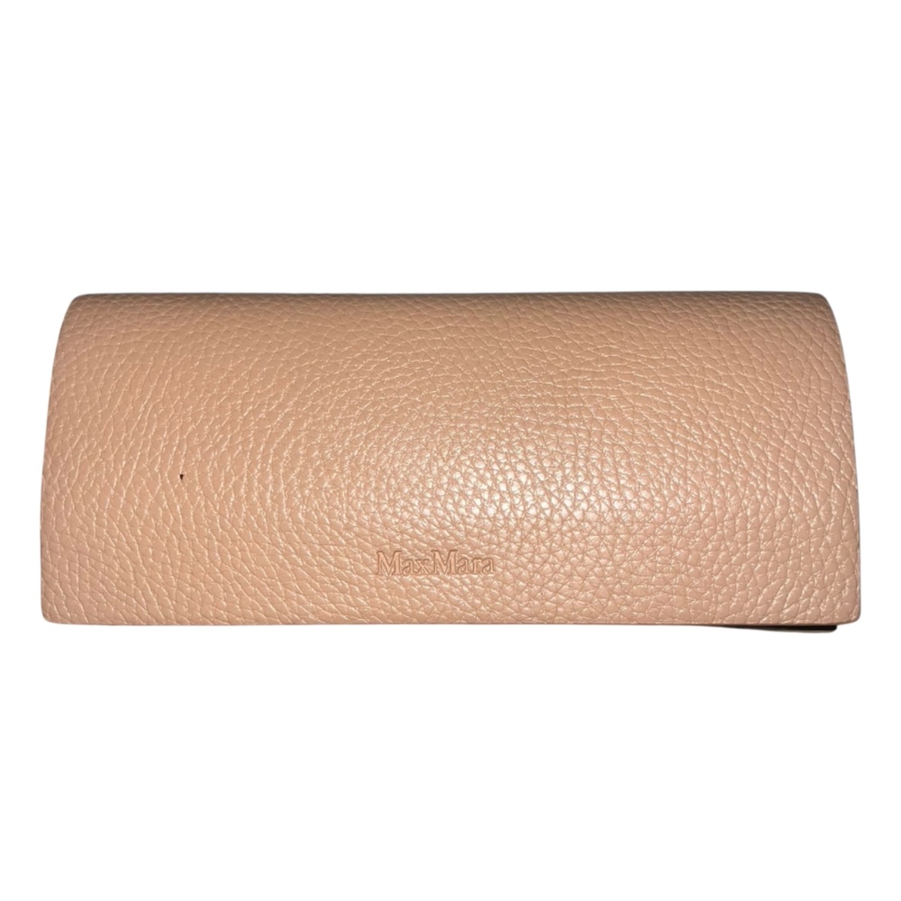 EUC MaxMara Tan Leather Soft Sunglass Case Neutral Accessories Old Money Luxury